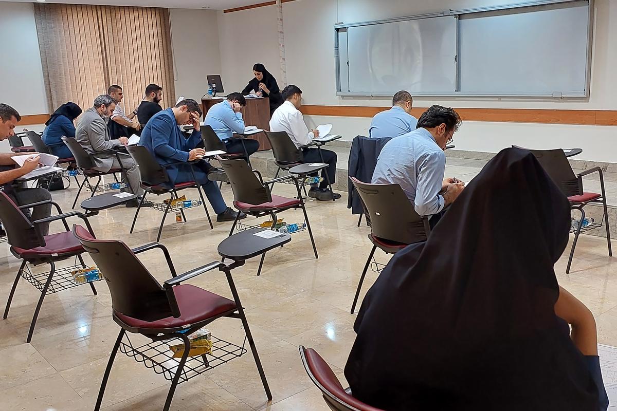 Exam for the Data Science Course for Pasargad Bank Managers