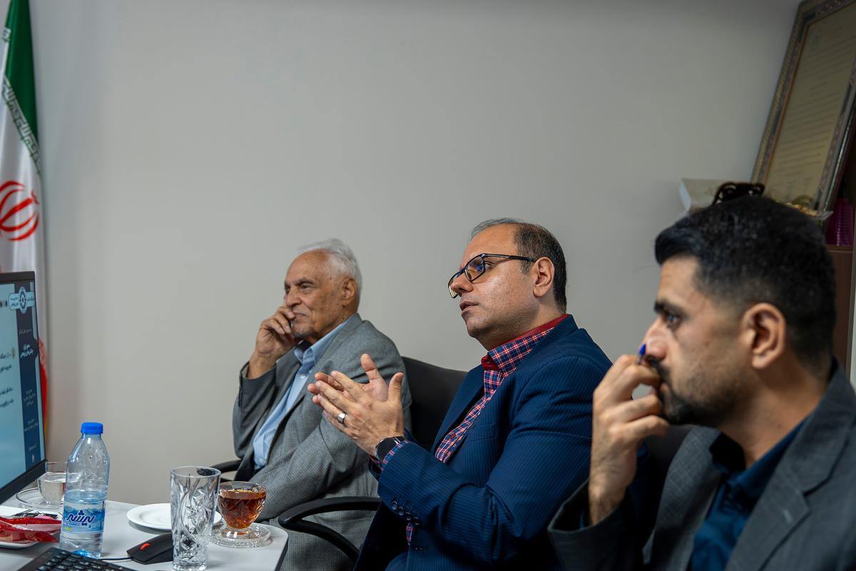 دومین هم‌اندیشی توسعه زیست‌بوم پژوهشی دانشگاه خاتم برگزار شد