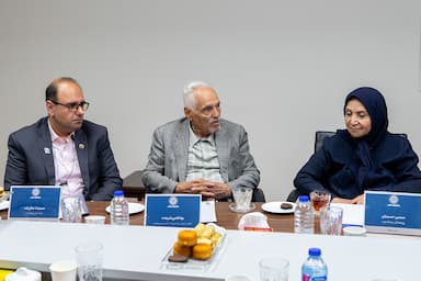 نشست هم‌اندیشی توسعه زیست‌بوم پژوهش دانشگاه خاتم برگزار شد