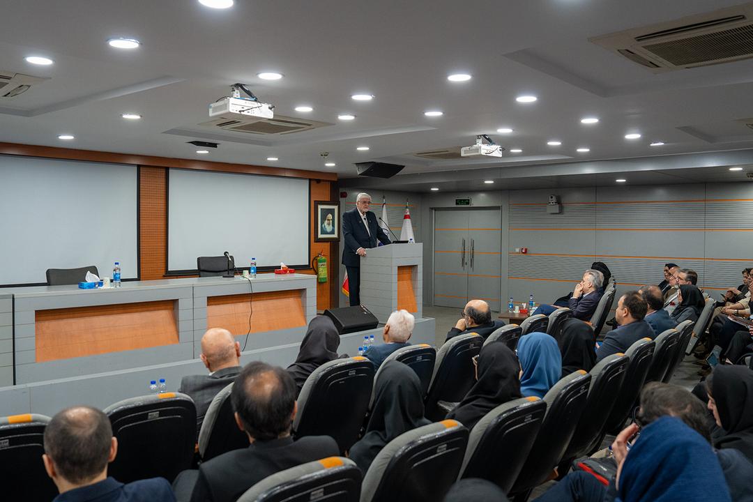 جذب قریب الوقوع 27 عضو هیئت علمی در دانشگاه خاتم