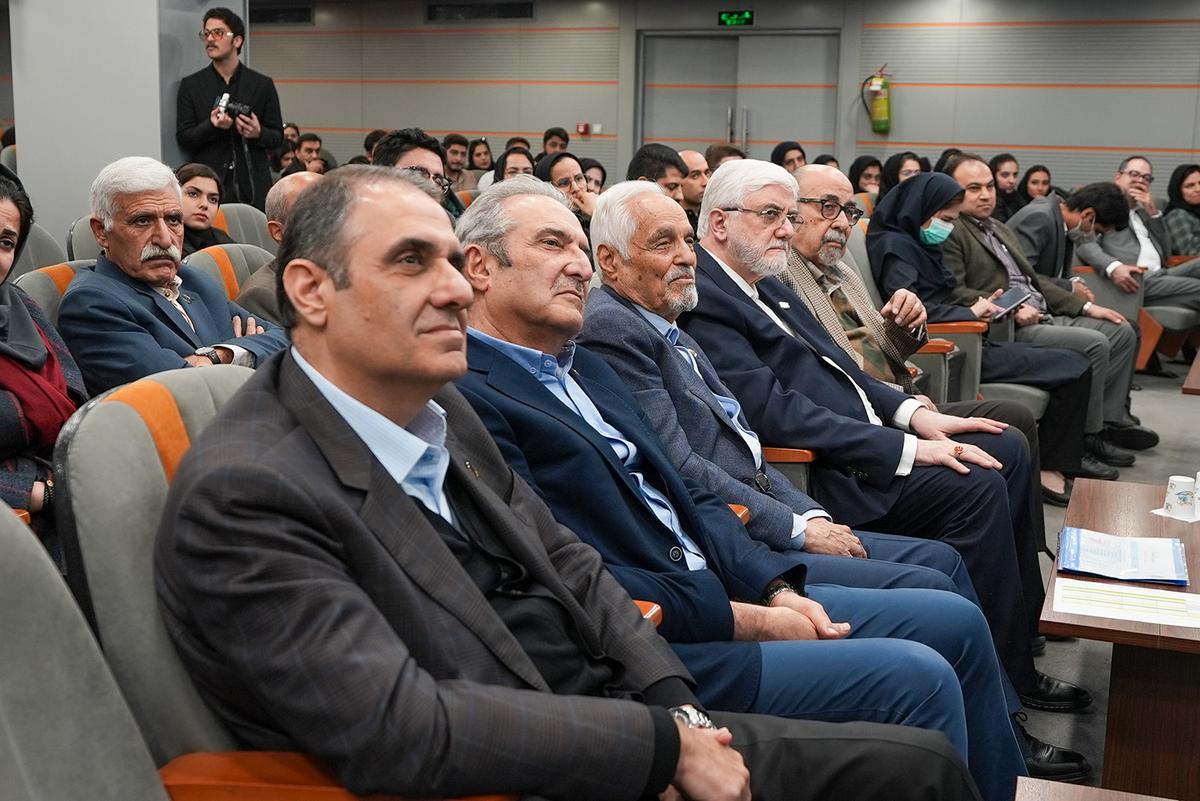 مراسم بزرگداشت روز دانشجو در دانشگاه خاتم برگزار شد